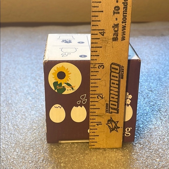 Eggling Sunflower Gardening Kit 2018 Made in Japan Easter Gift Spring Summer - Picture 2 of 6
